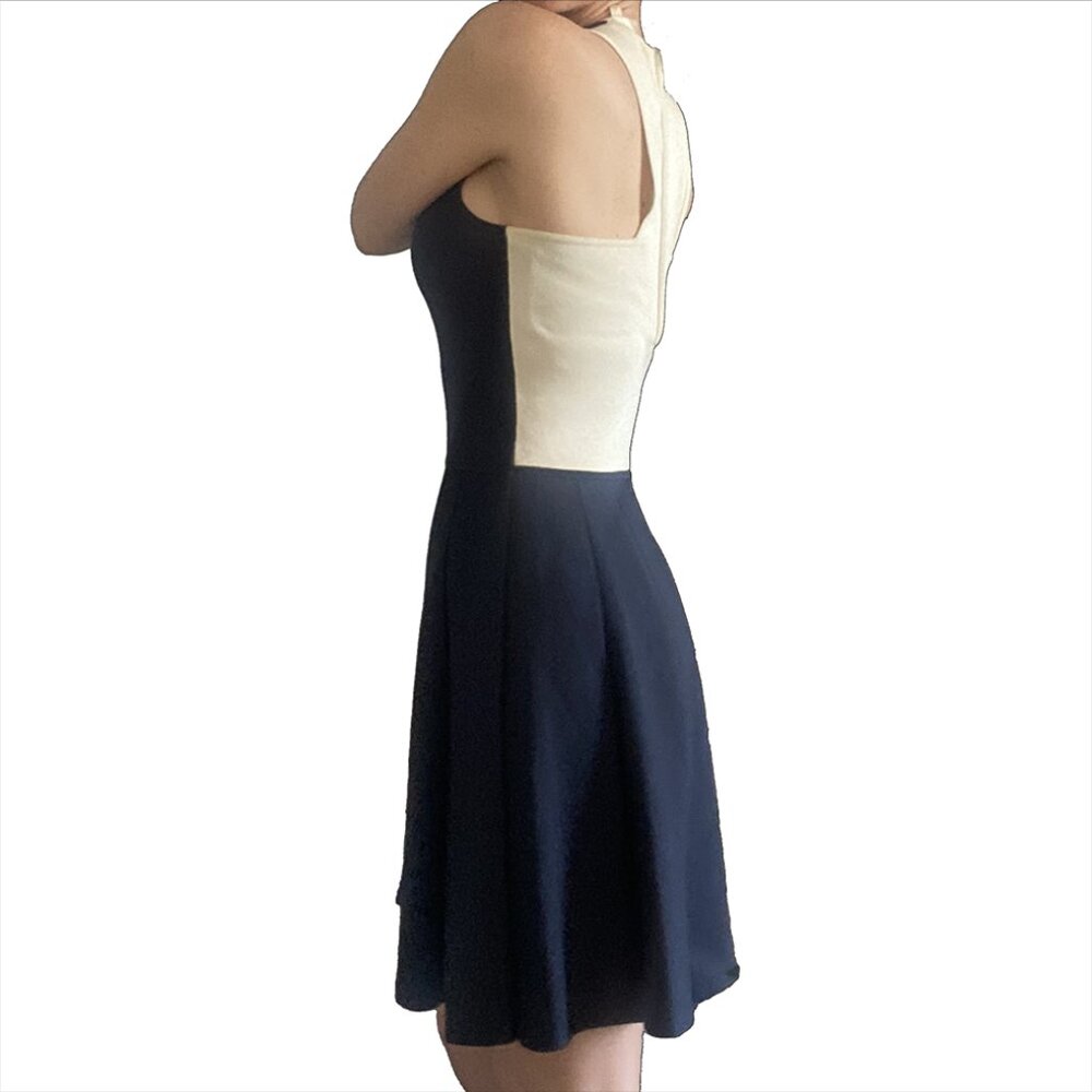 Parker Fit & Flare Colorblock Sleeveless Dress – Size Small